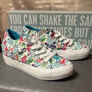 Rare Blowfish Malibu Floral Ankle Zippers slip on sneakers womens size 7/8